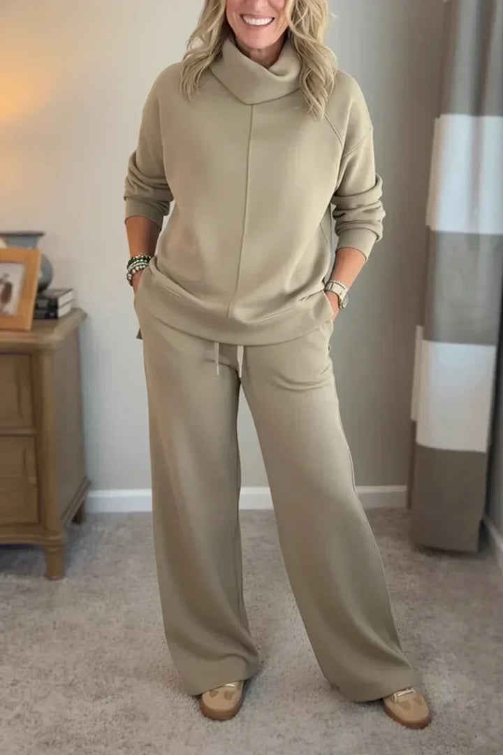 SOPHIE - TWO-PIECE LOUNGE SET